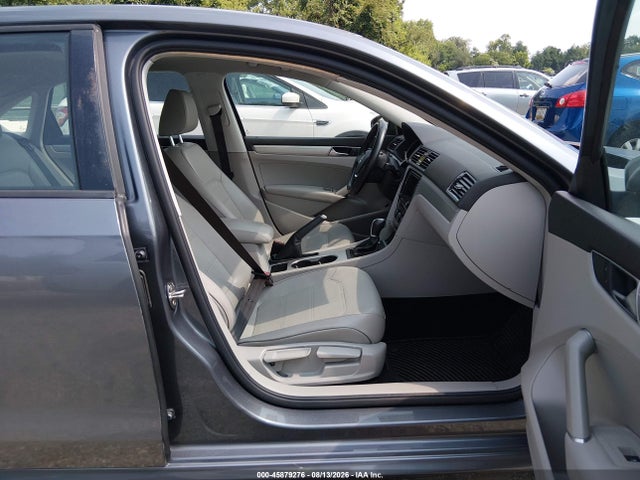 Продажа на аукционе авто 2019 Volkswagen Passat 2.0t Wolfsburg Edition, vin: 1VWLA7A35KC005155, номер лота: 45879276