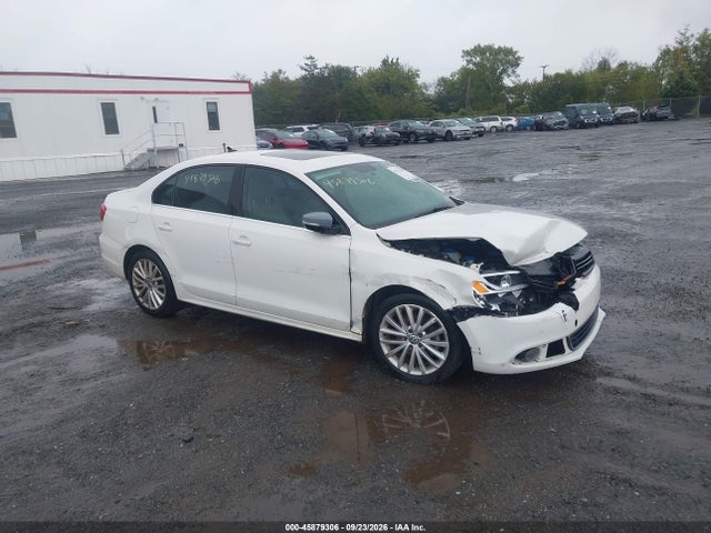 2014 Volkswagen Jetta 2.0l Tdi მანქანა იყიდება აუქციონზე, vin: 3VWLL7AJ0EM377059, აუქციონის ნომერი: 45879306