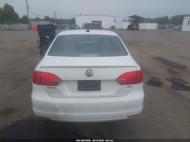 2014 Volkswagen Jetta 2.0l Tdi მანქანა იყიდება აუქციონზე, vin: 3VWLL7AJ0EM377059, აუქციონის ნომერი: 45879306