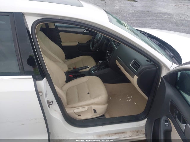 2014 Volkswagen Jetta 2.0l Tdi მანქანა იყიდება აუქციონზე, vin: 3VWLL7AJ0EM377059, აუქციონის ნომერი: 45879306