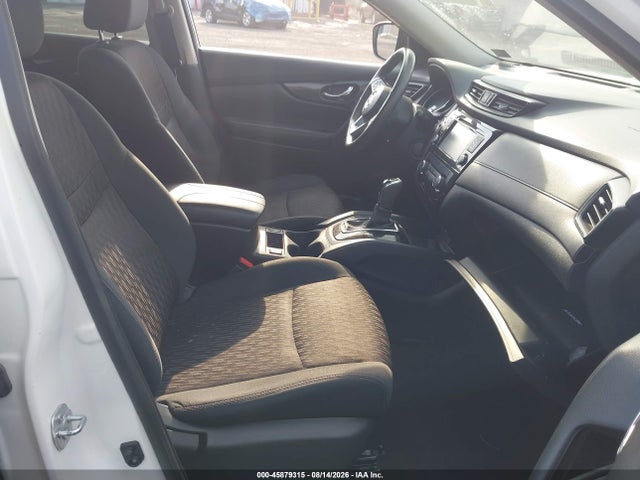 2018 Nissan Rogue Sv მანქანა იყიდება აუქციონზე, vin: 5N1AT2MV7JC758443, აუქციონის ნომერი: 45879315