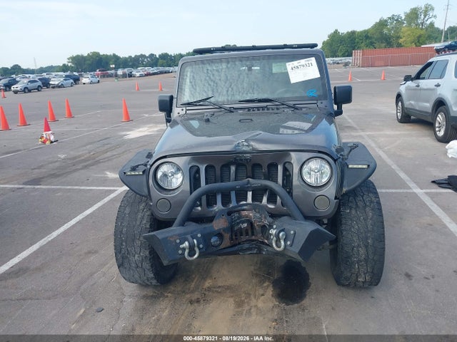 45879321 :رقم المزاد ، 1C4BJWDG4HL602121 vin ، 2017 Jeep Wrangler Unlimited Sport مزاد بيع