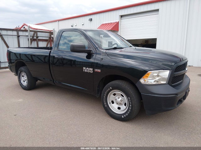45879328 :رقم المزاد ، 3C6JR7DT1HG531083 vin ، 2017 Ram 1500 Tradesman  4x4 8' Box مزاد بيع
