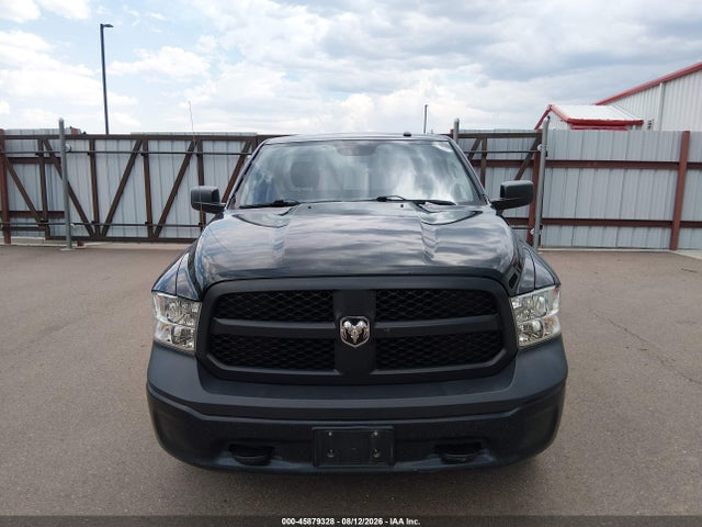 45879328 :رقم المزاد ، 3C6JR7DT1HG531083 vin ، 2017 Ram 1500 Tradesman  4x4 8' Box مزاد بيع