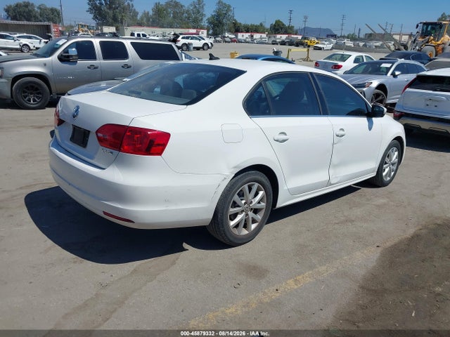 2013 Volkswagen Jetta 2.5l Se მანქანა იყიდება აუქციონზე, vin: 3VWDP7AJ2DM387843, აუქციონის ნომერი: 45879332