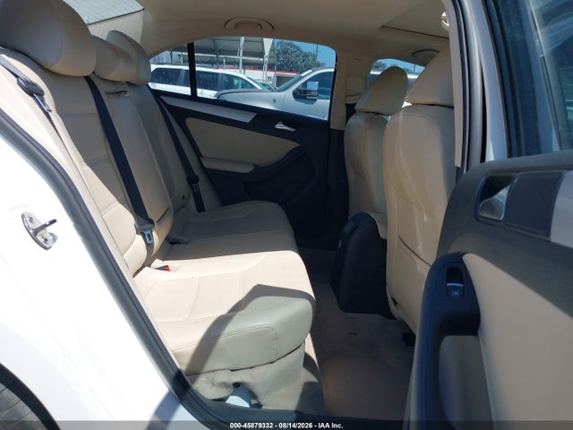 2013 Volkswagen Jetta 2.5l Se მანქანა იყიდება აუქციონზე, vin: 3VWDP7AJ2DM387843, აუქციონის ნომერი: 45879332