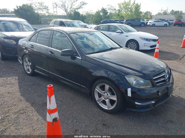 Aukcja sprzedaży 2014 Mercedes-benz C 250 Sport, vin: WDDGF4HB3EA954694, numer aukcji: 45879335