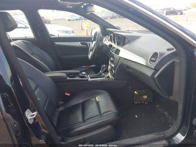 Aukcja sprzedaży 2014 Mercedes-benz C 250 Sport, vin: WDDGF4HB3EA954694, numer aukcji: 45879335