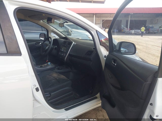 Nissan LEAF S 2017 1N4BZ0CP7HC300450 Image 5