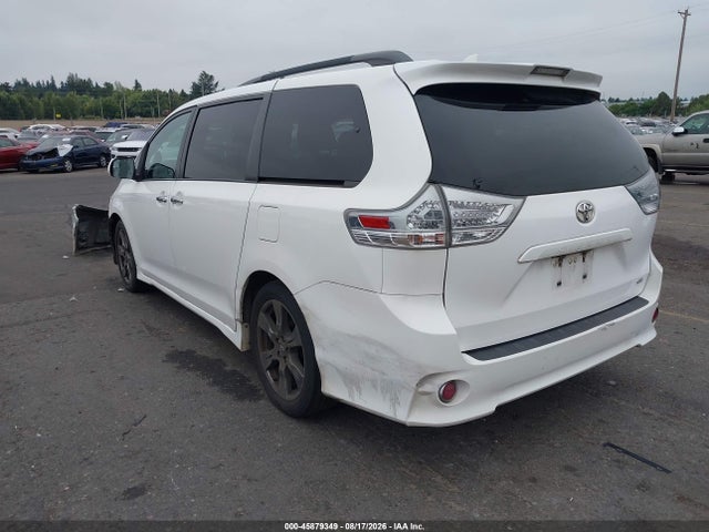 Продажа на аукционе авто 2018 Toyota Sienna Se 8 Passenger, vin: 5TDXZ3DCXJS917276, номер лота: 45879349