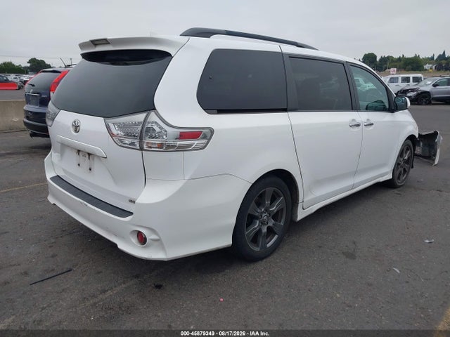 Продажа на аукционе авто 2018 Toyota Sienna Se 8 Passenger, vin: 5TDXZ3DCXJS917276, номер лота: 45879349