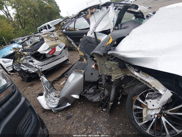 45879352 :رقم المزاد ، 4T1G11AK4LU362147 vin ، 2020 Toyota Camry Se مزاد بيع