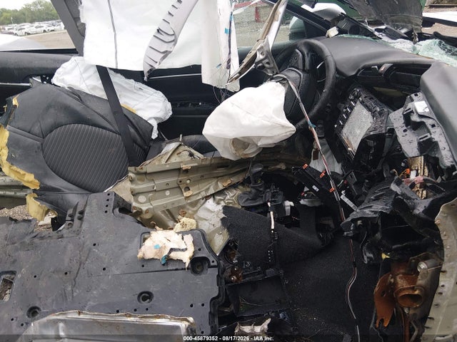45879352 :رقم المزاد ، 4T1G11AK4LU362147 vin ، 2020 Toyota Camry Se مزاد بيع