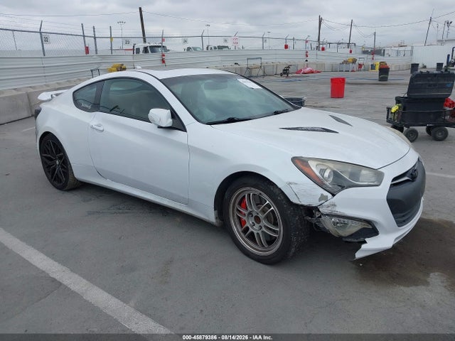 Hyundai Genesis 3.8 Ultimate 2015 KMHHU6KJ6FU127932 main image