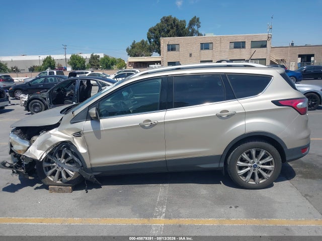 Ford Escape Titanium 2018 1FMCU0J99JUA57155 Image 17