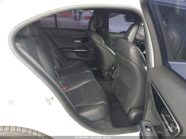 45879395 :رقم المزاد ، W1KAF4GB4RR221424 vin ، 2024 Mercedes-benz C 300 مزاد بيع