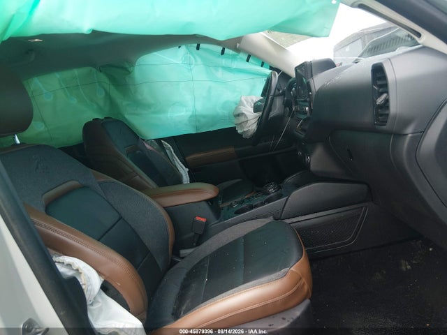 45879396 :رقم المزاد ، 3FMCR9C6XNRD49466 vin ، 2022 Ford Bronco Sport Outer Banks مزاد بيع