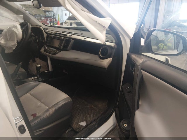 Auction sale of the 2015 Toyota Rav4 Limited, vin: JTMYFREV6FD062000, lot number: 45879418