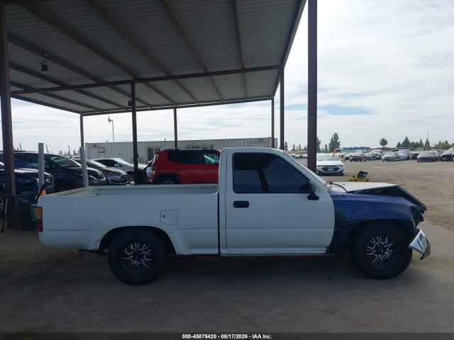 Продажа на аукционе авто 1990 Toyota Pickup 1/2 Ton Short Wheelbase, vin: JT4RN81A5L0045602, номер лота: 45879420