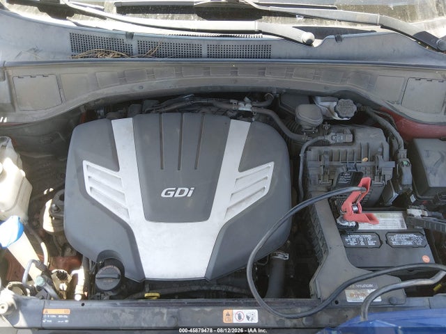 KM8SMDHF8HU176498 Hyundai Santa Fe Se