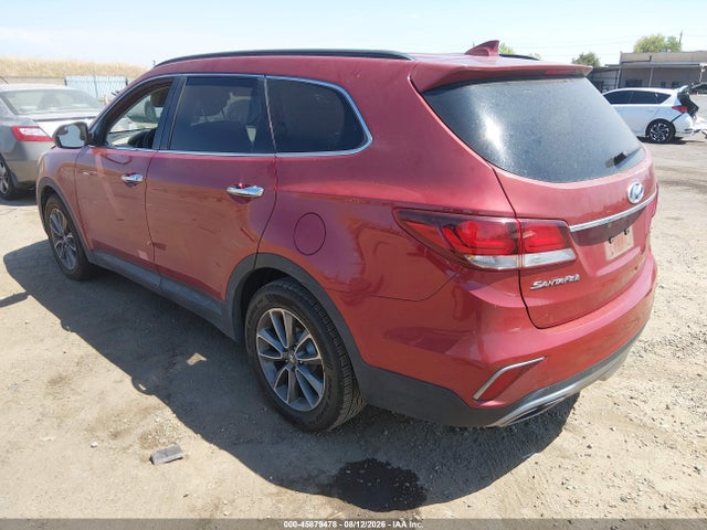 KM8SMDHF8HU176498 Hyundai Santa Fe Se
