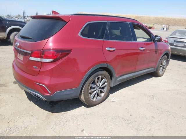 KM8SMDHF8HU176498 Hyundai Santa Fe Se