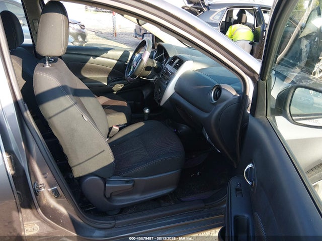 45879487 :رقم المزاد ، 3N1CN7AP2HL814722 vin ، 2017 Nissan Versa 1.6 S/1.6 S+/1.6 Sl/1.6 Sv مزاد بيع