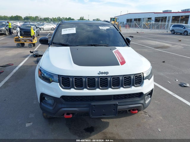 2025 Jeep Compass Trailhawk 4x4 მანქანა იყიდება აუქციონზე, vin: 3C4NJDDN2ST543825, აუქციონის ნომერი: 45879533