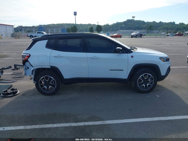 2025 Jeep Compass Trailhawk 4x4 მანქანა იყიდება აუქციონზე, vin: 3C4NJDDN2ST543825, აუქციონის ნომერი: 45879533