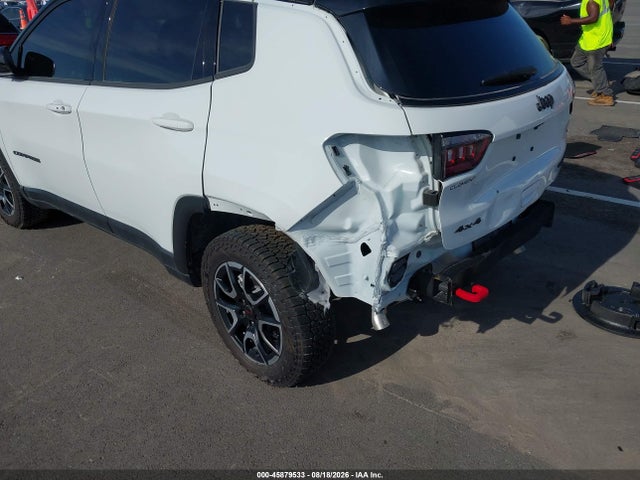 2025 Jeep Compass Trailhawk 4x4 მანქანა იყიდება აუქციონზე, vin: 3C4NJDDN2ST543825, აუქციონის ნომერი: 45879533