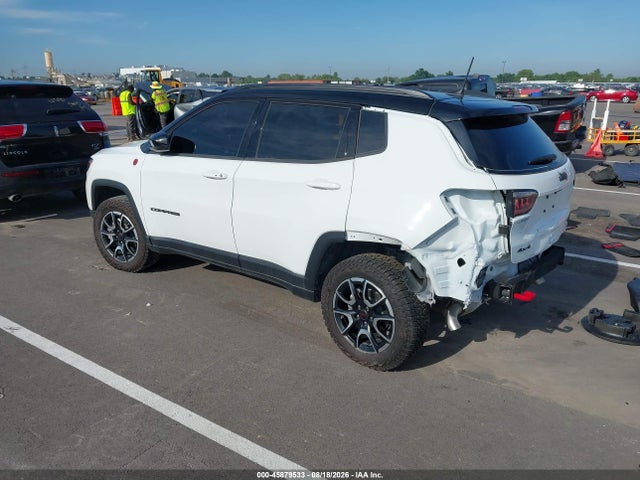 2025 Jeep Compass Trailhawk 4x4 მანქანა იყიდება აუქციონზე, vin: 3C4NJDDN2ST543825, აუქციონის ნომერი: 45879533