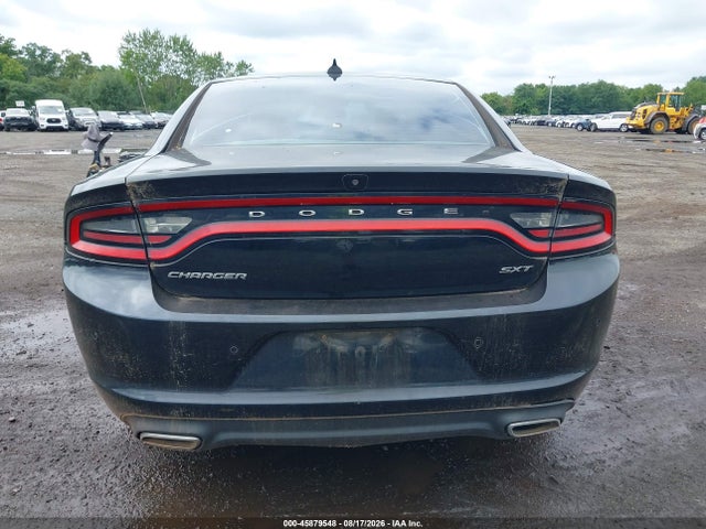Продаж на аукціоні авто 2015 Dodge Charger Sxt, vin: 2C3CDXHG3FH827558, номер лоту: 45879548