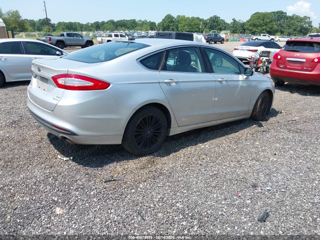 45879559 :رقم المزاد ، 3FA6P0HDXFR108475 vin ، 2015 Ford Fusion Se مزاد بيع