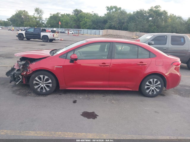 2020 Toyota Corolla Hybrid Le მანქანა იყიდება აუქციონზე, vin: JTDEBRBE2LJ012811, აუქციონის ნომერი: 45879565