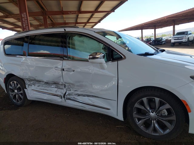 Продаж на аукціоні авто 2018 Chrysler Pacifica Limited, vin: 2C4RC1GG9JR132527, номер лоту: 45879754