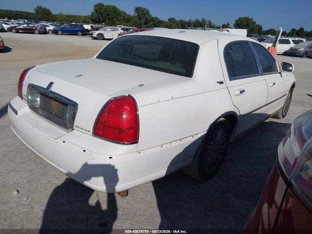 Продажа на аукционе авто 2008 Lincoln Town Car Signature Limited, vin: 2LNHM82V68X659837, номер лота: 45879785