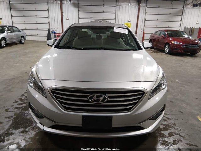 2015 Hyundai Sonata Se მანქანა იყიდება აუქციონზე, vin: 5NPE24AF9FH063300, აუქციონის ნომერი: 45879786
