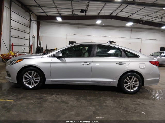 2015 Hyundai Sonata Se მანქანა იყიდება აუქციონზე, vin: 5NPE24AF9FH063300, აუქციონის ნომერი: 45879786