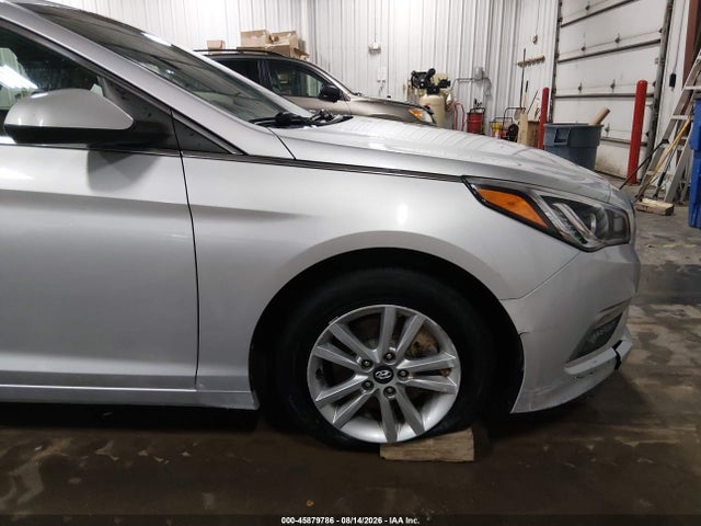 2015 Hyundai Sonata Se მანქანა იყიდება აუქციონზე, vin: 5NPE24AF9FH063300, აუქციონის ნომერი: 45879786