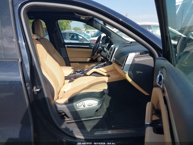 Продажа на аукционе авто 2016 Porsche Cayenne, vin: WP1AA2A23GKA11388, номер лота: 45879787