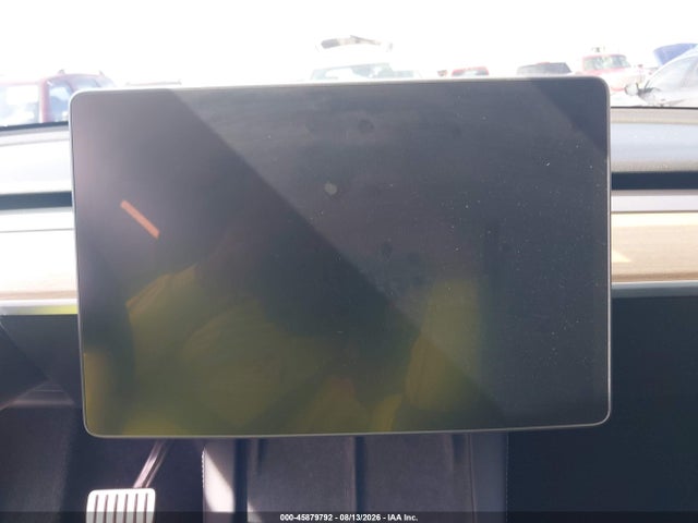 45879792 :رقم المزاد ، 5YJYGDEF9MF252565 vin ، 2021 Tesla Model Y Performance Dual Motor All-wheel Drive مزاد بيع