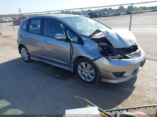 2009 Honda Fit Sport მანქანა იყიდება აუქციონზე, vin: JHMGE884X9S010282, აუქციონის ნომერი: 45879795