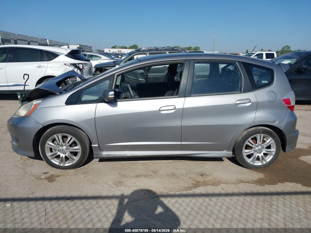 2009 Honda Fit Sport მანქანა იყიდება აუქციონზე, vin: JHMGE884X9S010282, აუქციონის ნომერი: 45879795