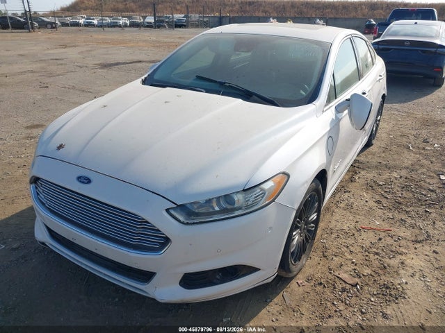 Ford Fusion Energi Titanium 2014 3FA6P0SU4ER383041 Image 2