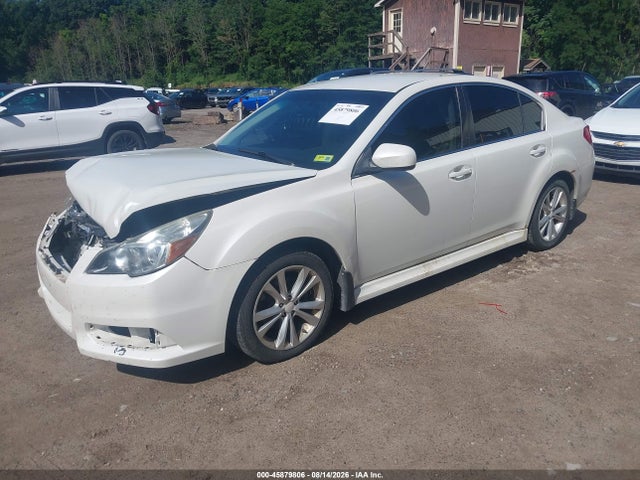 45879806 :رقم المزاد ، 4S3BMBC66D3046834 vin ، 2013 Subaru Legacy 2.5i Premium مزاد بيع