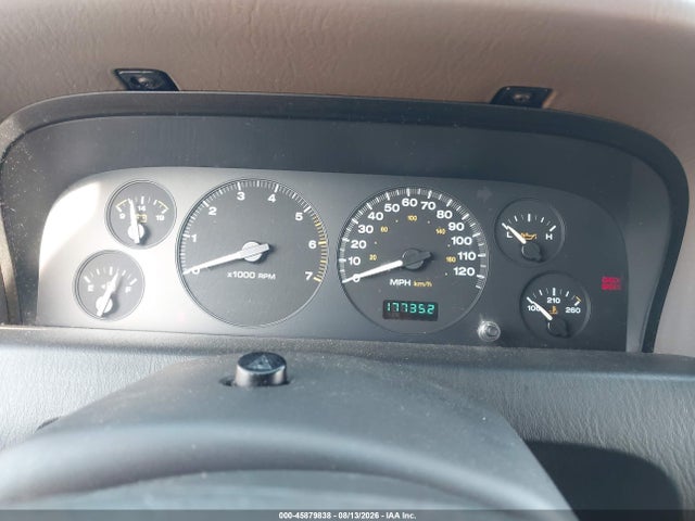 2004 Jeep Grand Cherokee Laredo მანქანა იყიდება აუქციონზე, vin: 1J4GX48S34C249379, აუქციონის ნომერი: 45879838
