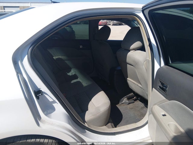 2010 Ford Fusion Se მანქანა იყიდება აუქციონზე, vin: 3FAHP0HA7AR268806, აუქციონის ნომერი: 45879892