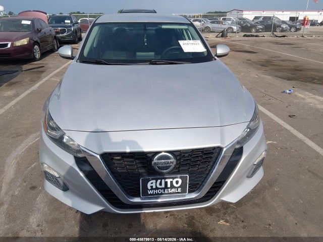45879913 :رقم المزاد ، 1N4BL4BV4LN313727 vin ، 2020 Nissan Altima S Fwd مزاد بيع
