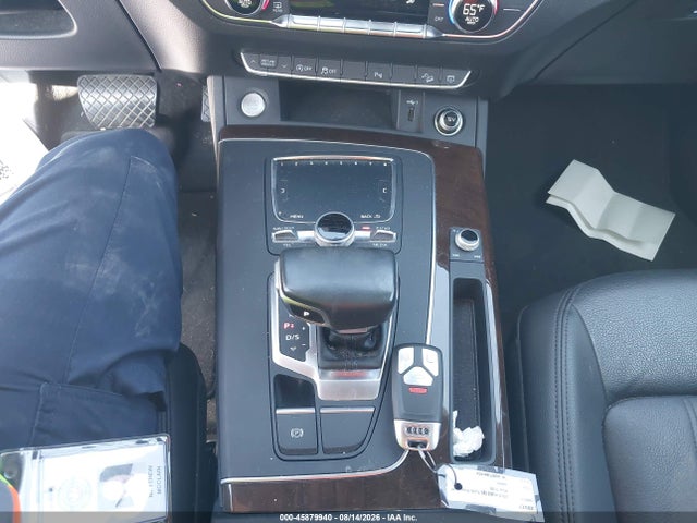 45879940 :رقم المزاد ، WA1BNAFY4J2206841 vin ، 2018 Audi Q5 2.0t Premium/2.0t Tech Premium مزاد بيع
