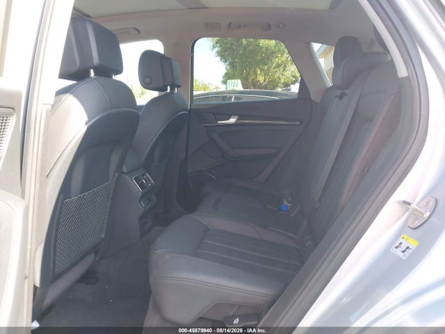 45879940 :رقم المزاد ، WA1BNAFY4J2206841 vin ، 2018 Audi Q5 2.0t Premium/2.0t Tech Premium مزاد بيع